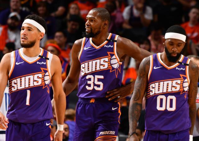 8868体育官网-杜兰特末节化身“死神”！比“太小”手势扎心东契奇