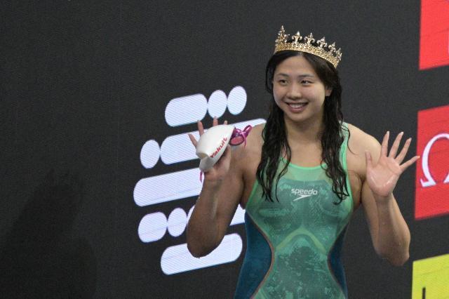 8868-世界杯中国女队组团发力 唐钱婷包揽6金成新蛙后