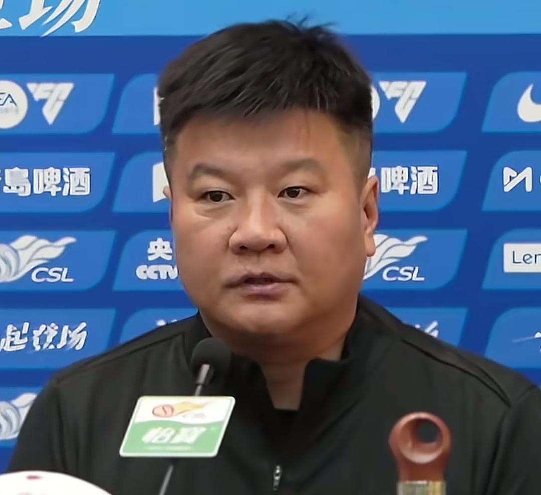 8868-李金羽成为2026年中超首个下课的主教练,被原成都蓉城主教练取代